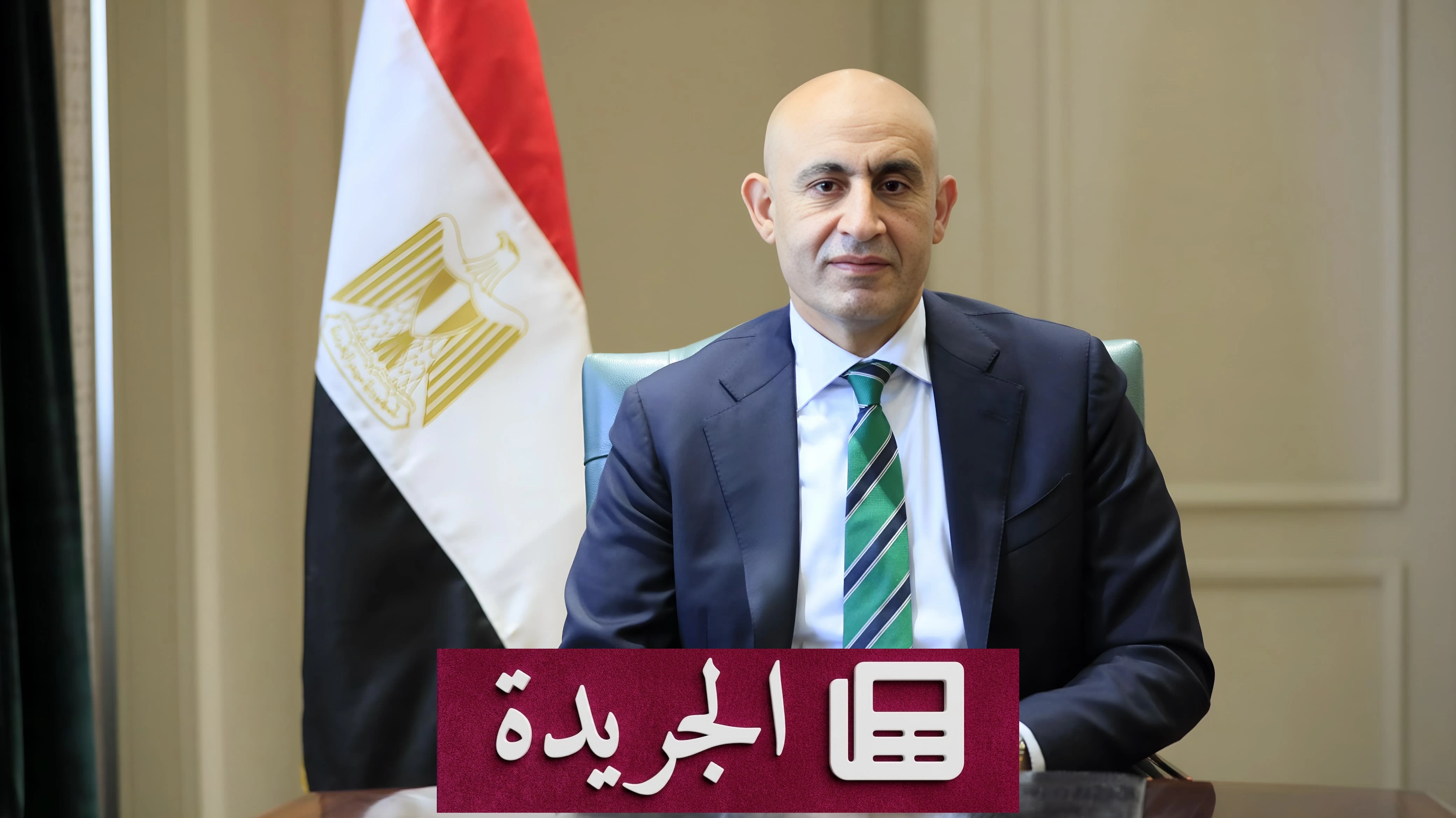 عقوبة صارمة لفصل الطالب الذي يصور معلمه في المدارس المصرية - آخر الأخبار - الجريدة