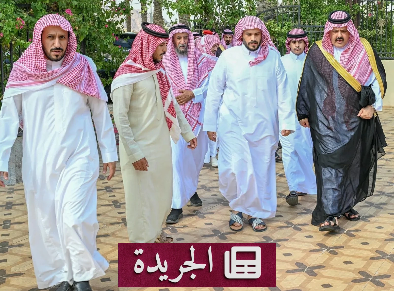 عزاء أمير حائل ونائبه في أسرة الحماد بوفاة والدهم - آخر الأخبار - الجريدة