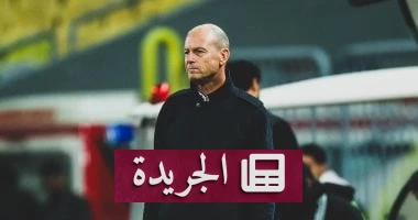 **الاهلي أمام اختبار حاسم: توروب يوجه فريقه نحو القمة في مواجهة طلائع الجيش**