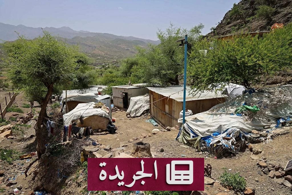 الحوثيون يدفعون اليمنيين من بيتهم إلى البحر.. رحلة نزوح بلا نهاية - آخر الأخبار - الجريدة