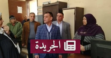 **الترقيات الإدارية في الأقصر: الدكتور عبد الخالق حسين ينطلق برنامجه الخدمي الشامل** - أخبار أونلاين