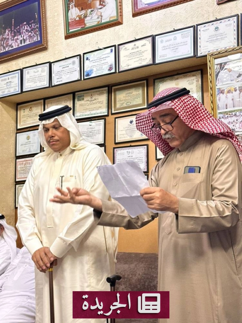 درع تكريمي وشعر يتوج رائداً من رواد الطرب الأصيل - آخر الأخبار - الجريدة