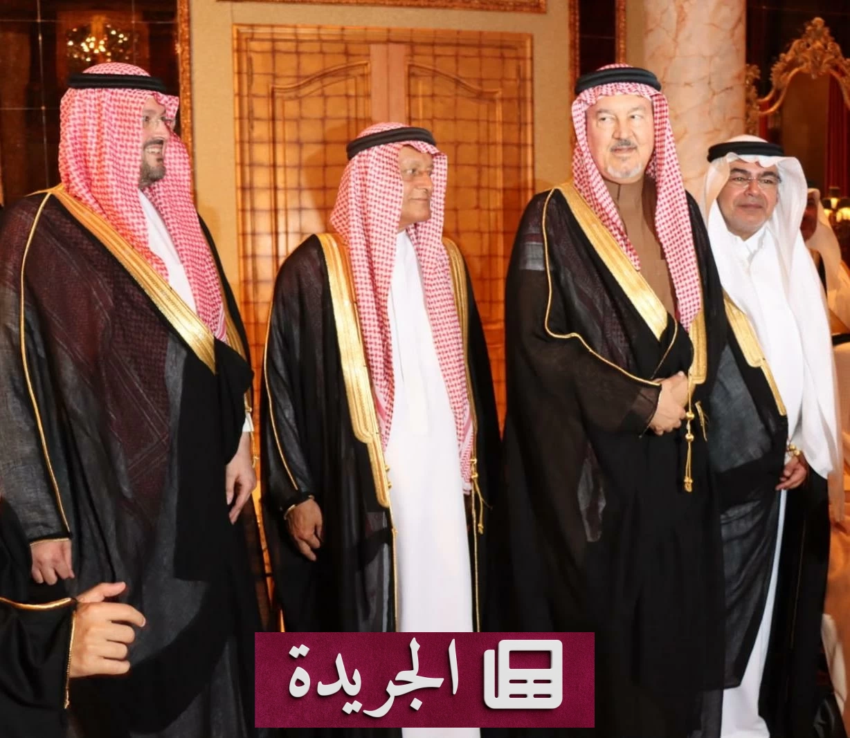 صورة لحفل زواج حفيد المستشار محمد قاروب من ابنة عبدالله العلواني في جدة بحضور الأمير عمرو الفيصل