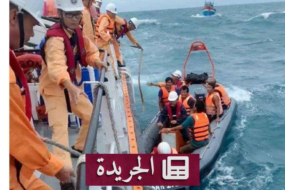 كارثة بحرية في إندونيسيا.. 5 قتلى و28 مفقوداً بعد حريق هائل على متن عبّارة - آخر الأخبار - الجريدة