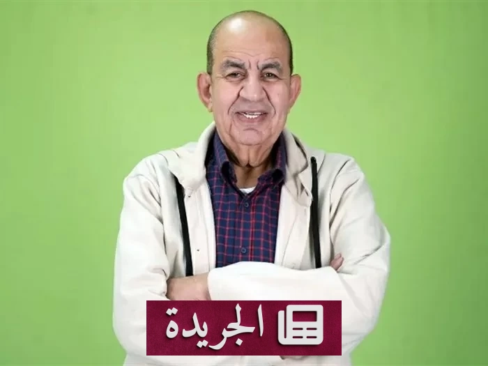 صورة للفنان محمد التاجي في إحدى أعماله الفنية