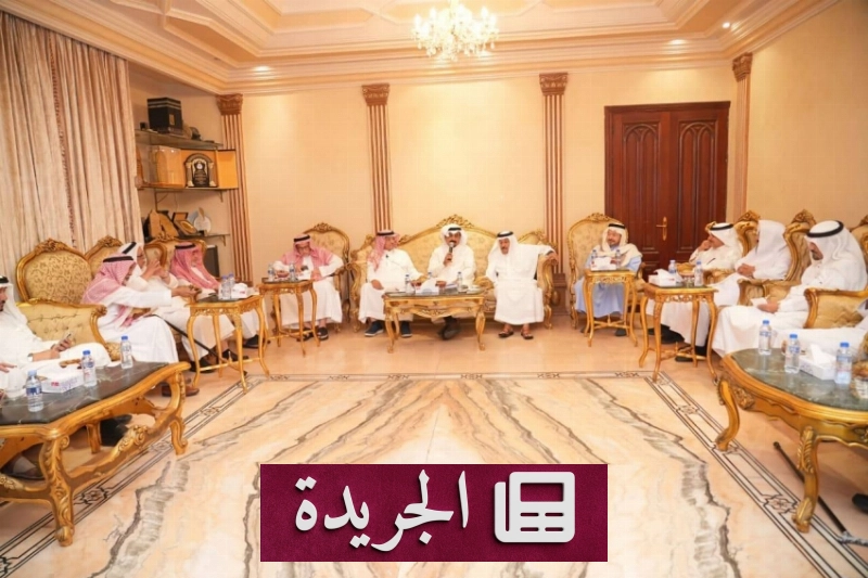 صورة للأمسية الثقافية التي أقيمت لتكريم الأديب محمد علي قدس في جدة